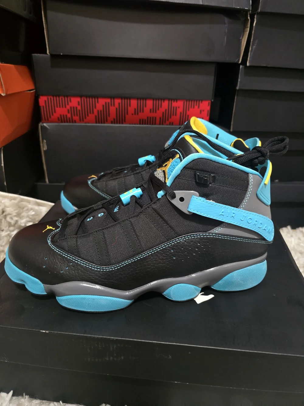 Air Jordan 6 ring Men's Shoe's Black and Turquoise Basketball Shoes Size 10
